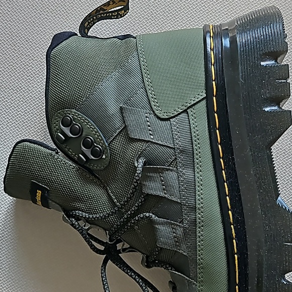 DR MARTENS UNISEX BOURY BOOTS NWOT SIZE Mens 7/ women 8 - Picture 4 of 12